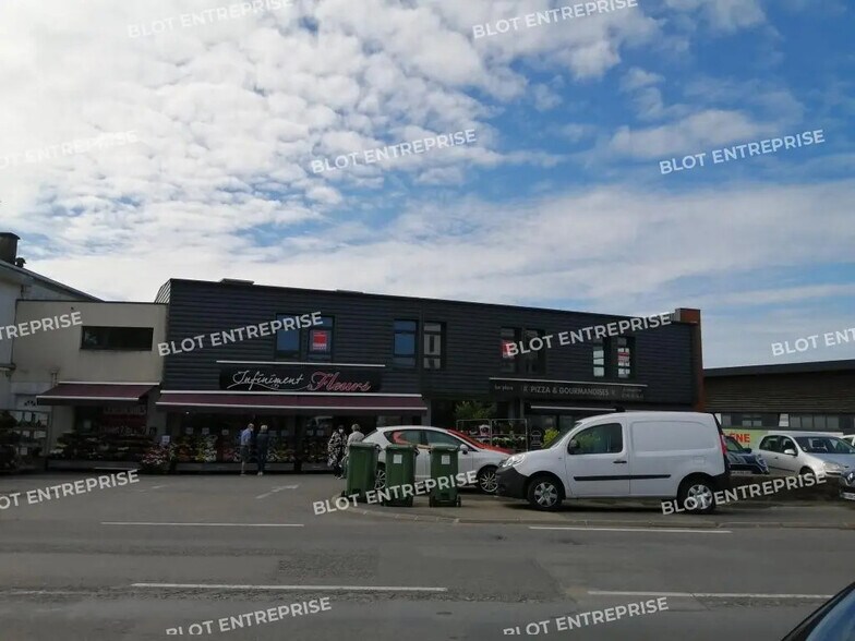 Office in Landerneau for lease - Primary Photo - Image 1 of 8