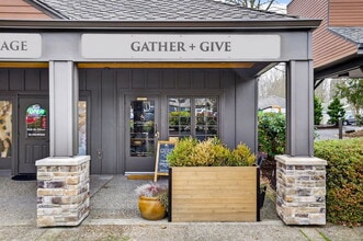 31840 SW Charbonneau Dr, Wilsonville, OR for lease Building Photo- Image 1 of 5