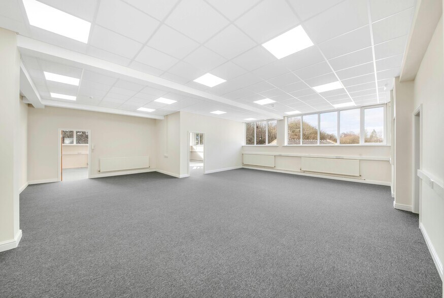 New Hall Hey Rd, Rossendale for lease - Building Photo - Image 3 of 33