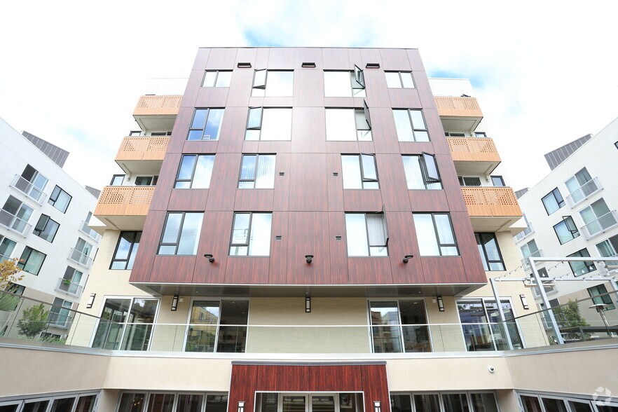 1880 Mission St San Francisco Ca 94103 Apartments Property For 830 Sf Of 4 Star Office E Available In San Francisco Ca