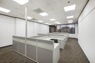 12042 Blanco Rd, San Antonio, TX for lease Interior Photo- Image 2 of 4