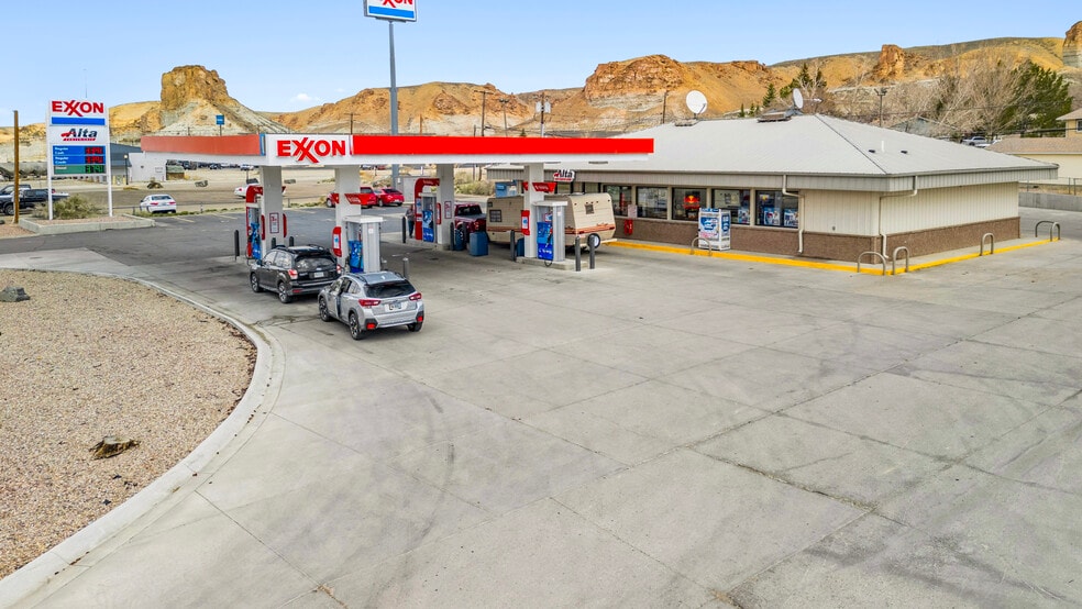 1050 W Flaming Gorge Way, Green River, WY for sale - Building Photo - Image 3 of 3