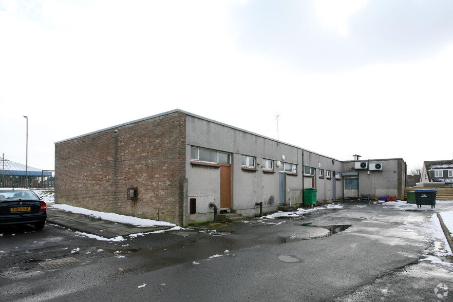 106-114 Mayburn Ave, Loanhead for lease - Building Photo - Image 3 of 3