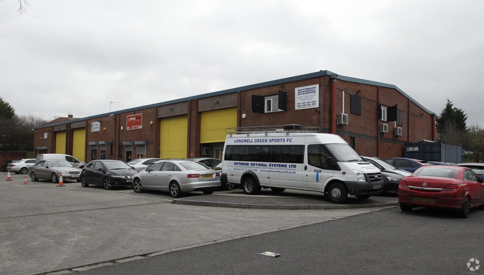 Gordon Rd, Bristol for lease - Primary Photo - Image 1 of 2