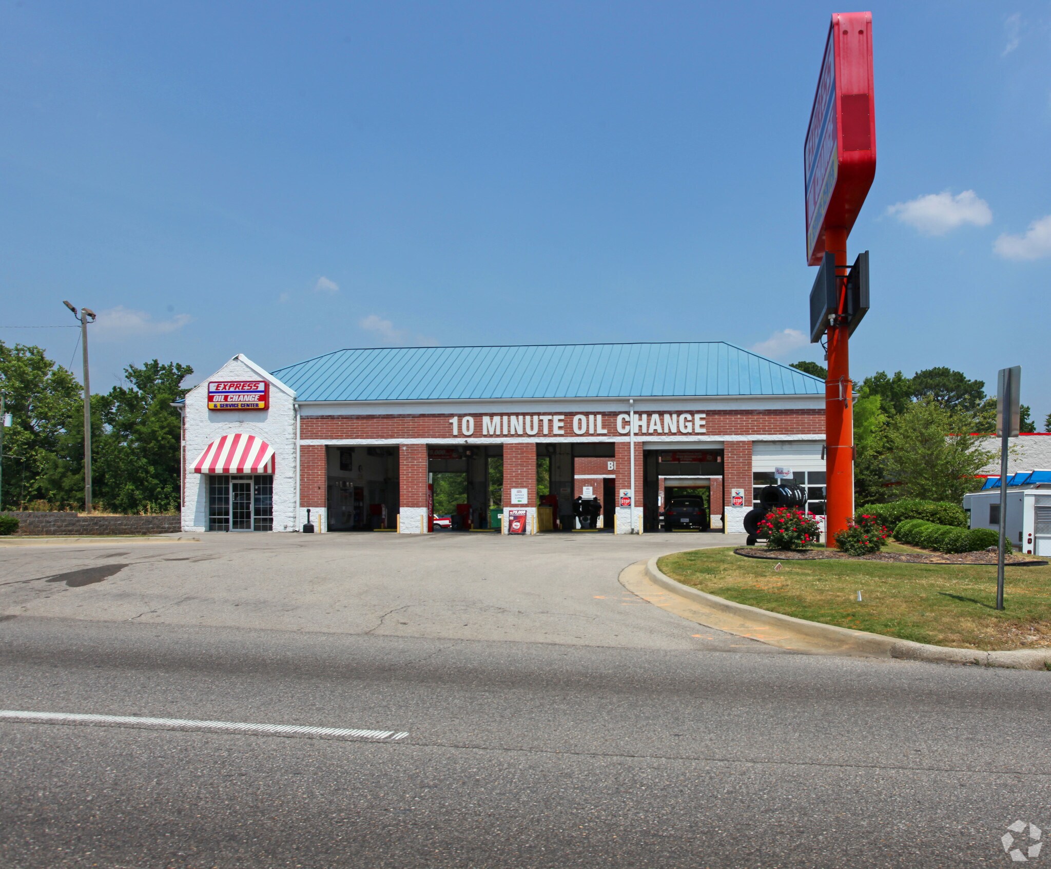 2013 Center Point Pky, Birmingham, AL for sale Primary Photo- Image 1 of 1