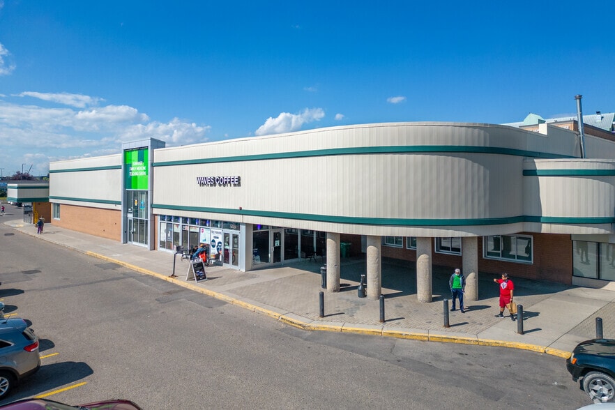2675 36th St NE, Calgary, AB for lease - Building Photo - Image 2 of 14