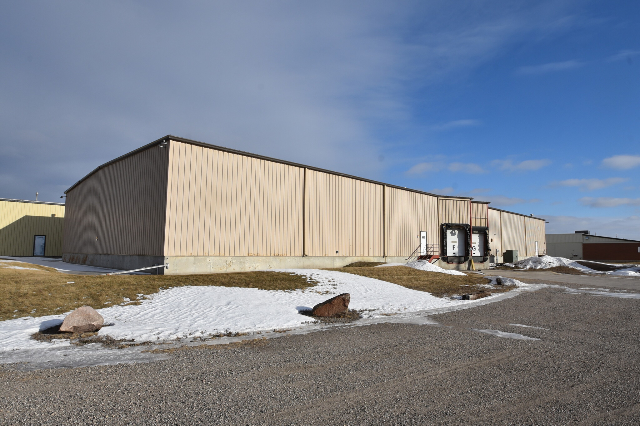 4267 Main Ave, Fargo, ND for lease Building Photo- Image 1 of 1