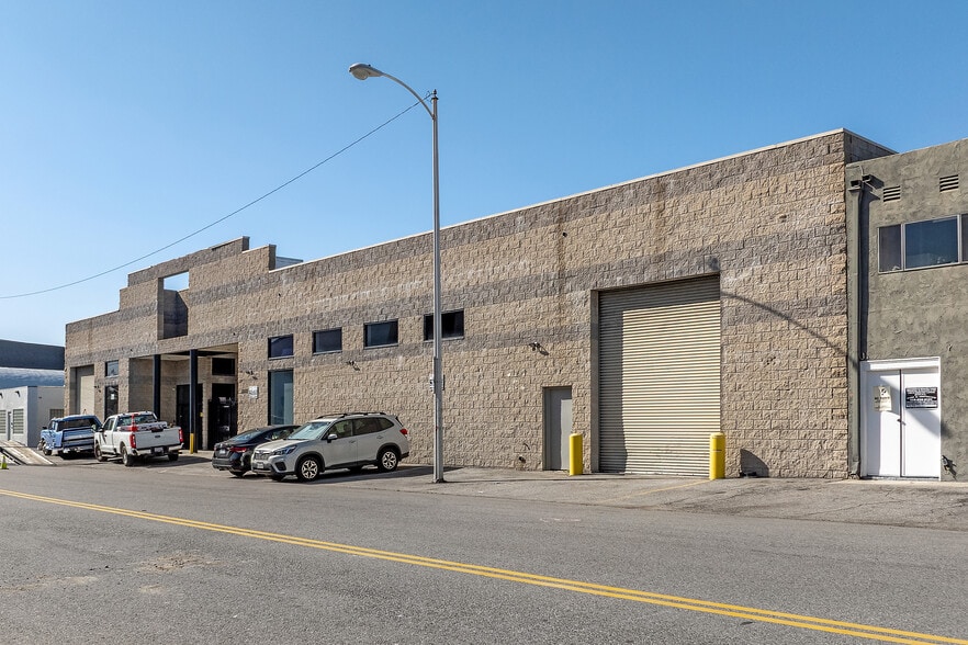 11837-11845 Teale St, Culver City CA - Commercial Real Estate