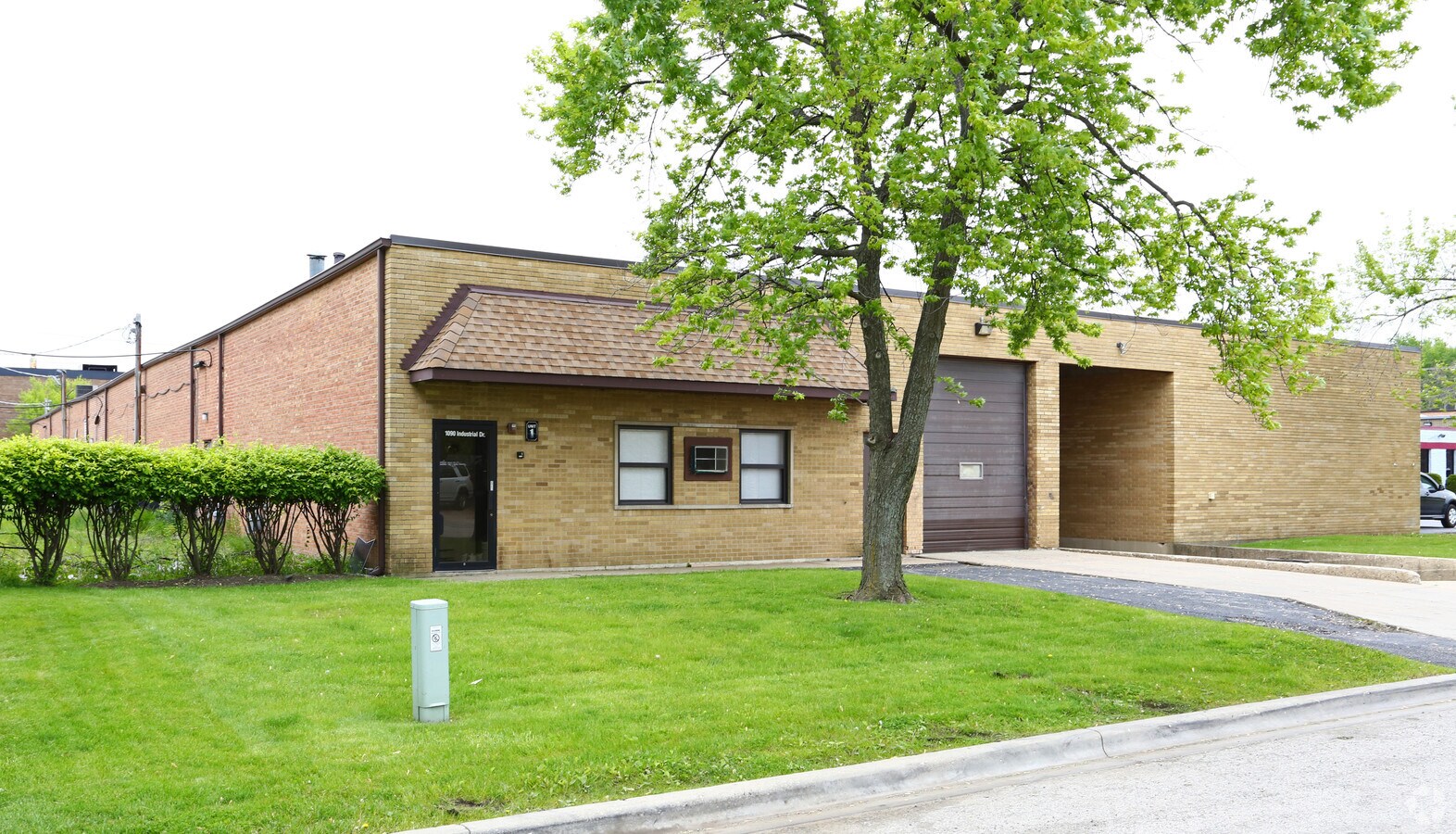 1090 Industrial Dr, Bensenville, IL 60106