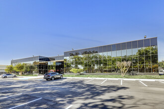 10500 Richmond Ave, Houston, TX for lease Building Photo- Image 1 of 1