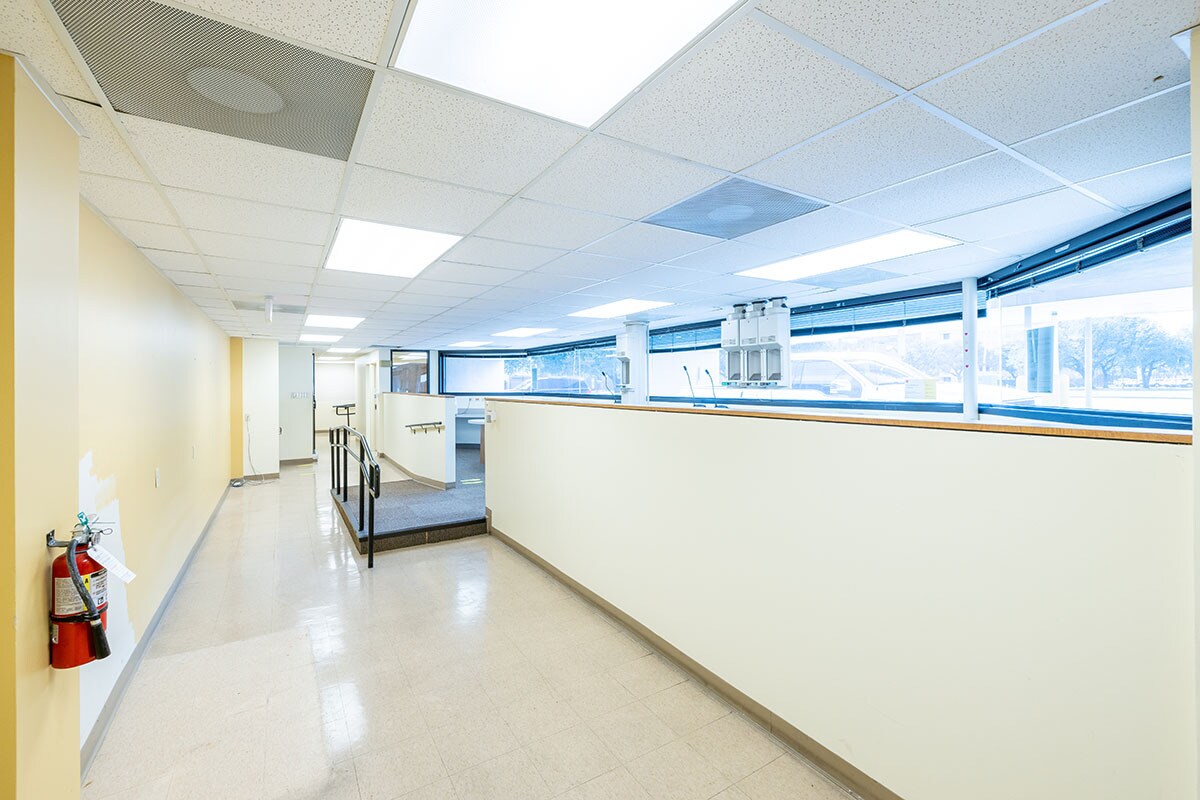 7855 Elmbrook Drive, Dallas, TX 75247 Industrial Outdoor Storage