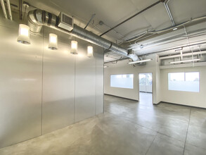 6725 W Sunset Blvd, Los Angeles, CA for lease Interior Photo- Image 2 of 9