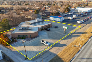 More details for 2905 Vine St, Hays, KS - Office for Sale