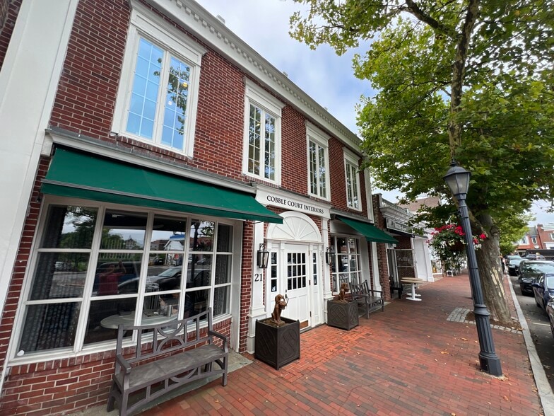 21 South Ave, New Canaan, CT for lease - Building Photo - Image 3 of 39