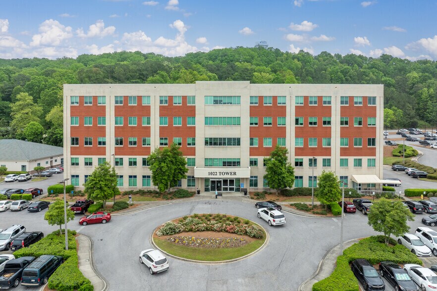 1022 1st St N, Alabaster, AL for sale - Primary Photo - Image 1 of 1