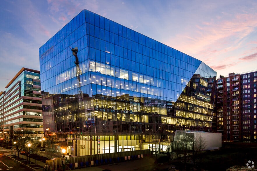 1100 1st St NE, Washington, DC for lease - Building Photo - Image 2 of 4