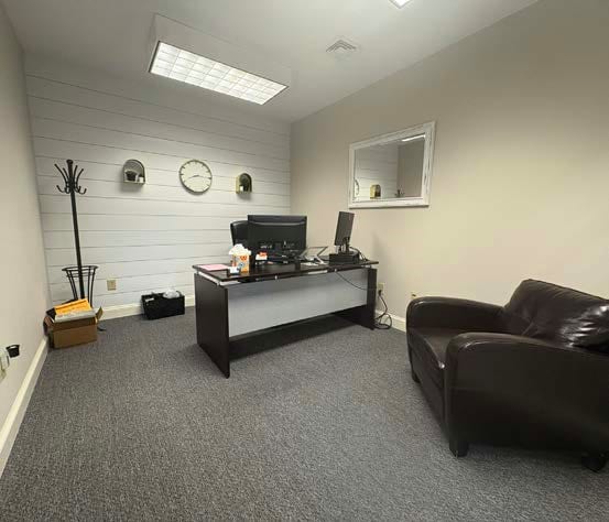 900-920 Gardens Blvd, Charlottesville, VA 22901 - Unit 100 -  - Interior Photo - Image 2 of 5