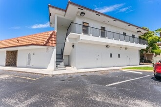 201 N University Dr, Plantation, FL for lease Building Photo- Image 1 of 12