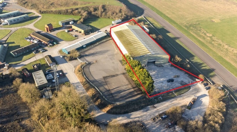 14 Thruxton Industrial Estate, Andover for lease - Building Photo - Image 2 of 2