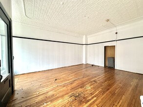 200 W Main St, Ravenna, OH for lease Interior Photo- Image 1 of 5