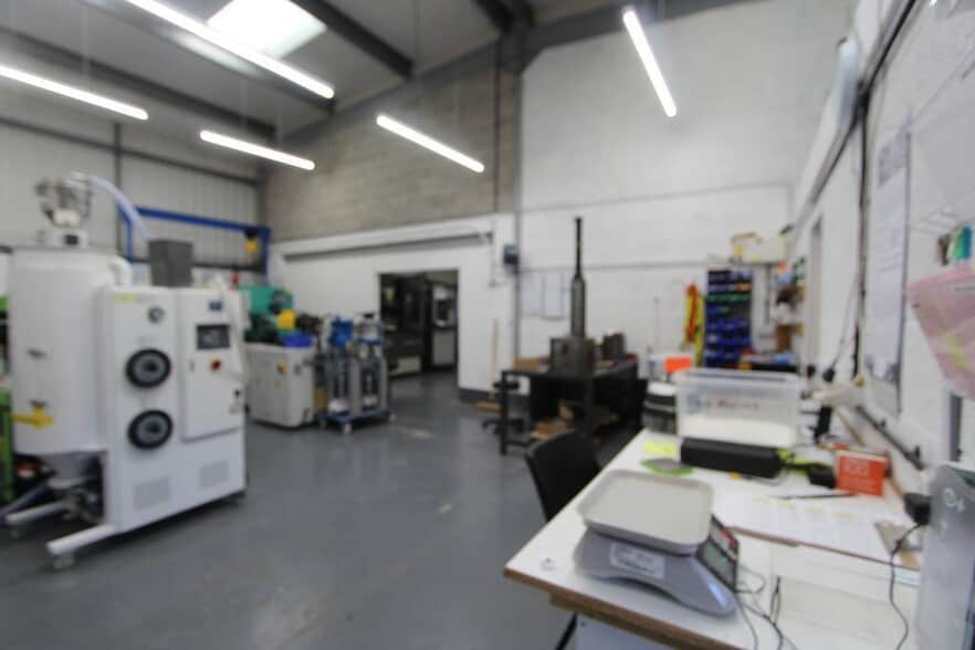 Fourth Av, Halstead for lease - Interior Photo - Image 2 of 18