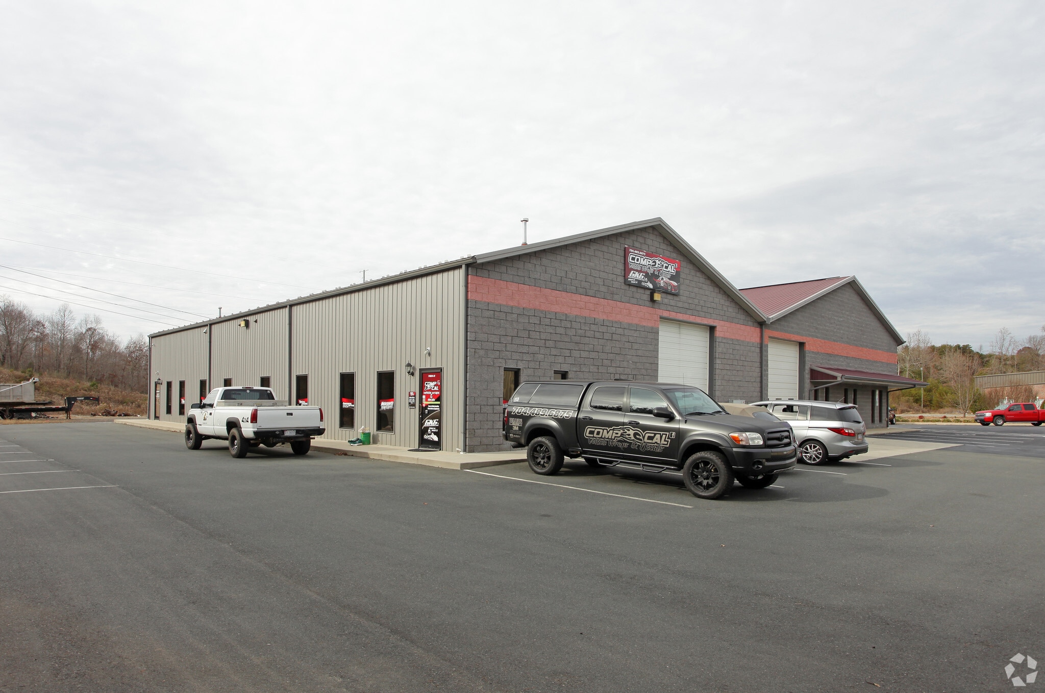 7804 Commerce Dr, Denver, NC for lease Primary Photo- Image 1 of 5