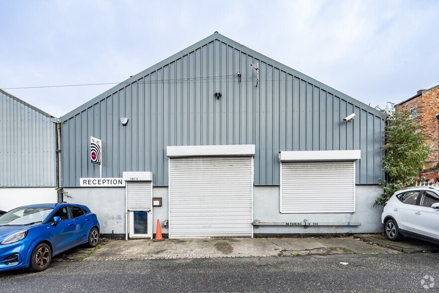 8-12 Regent St, Liverpool for lease - Building Photo - Image 2 of 2