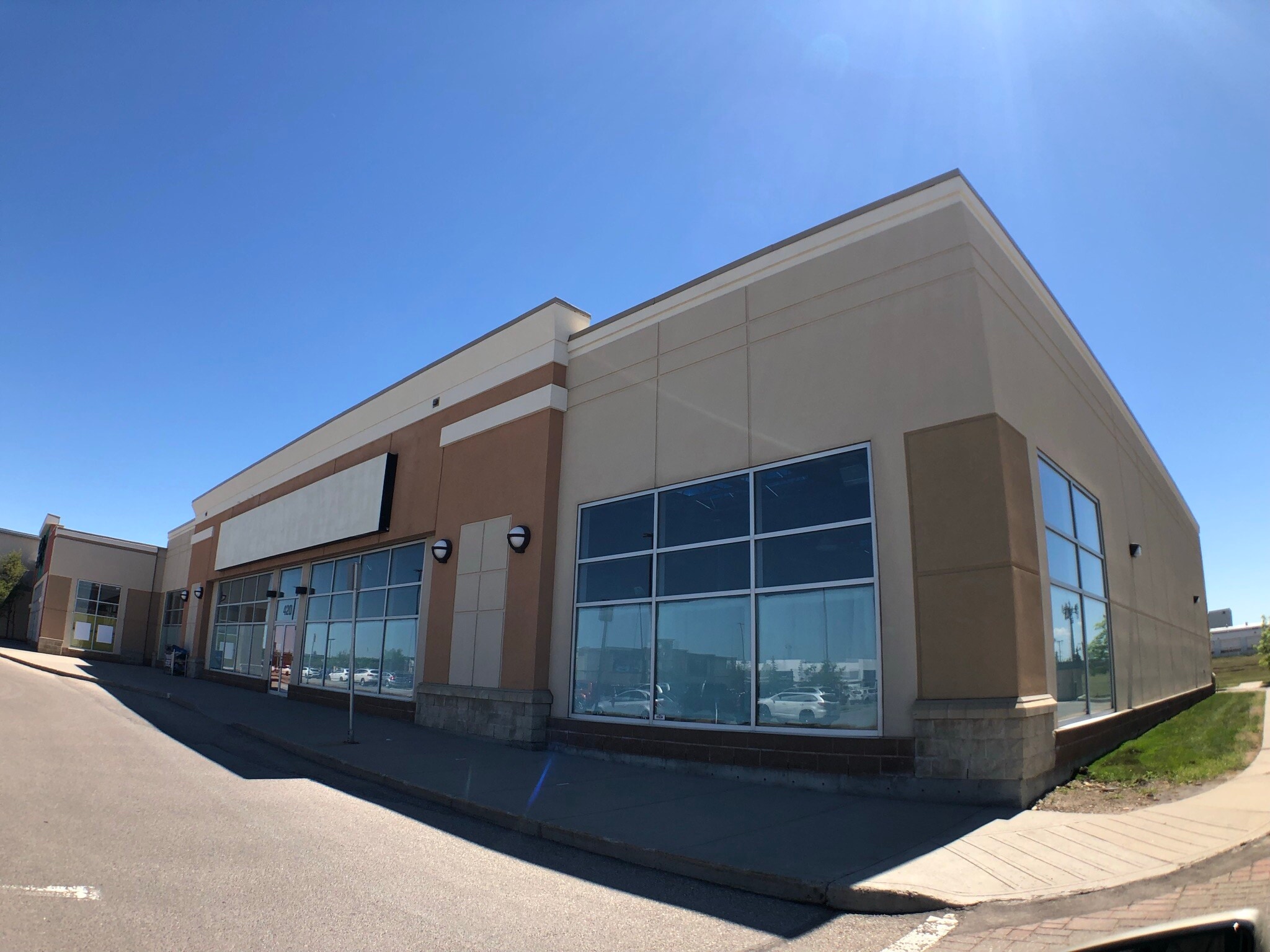 2929 Sunridge Way NE, Calgary, AB T1Y 7K7 Lowes Sunridge Centre