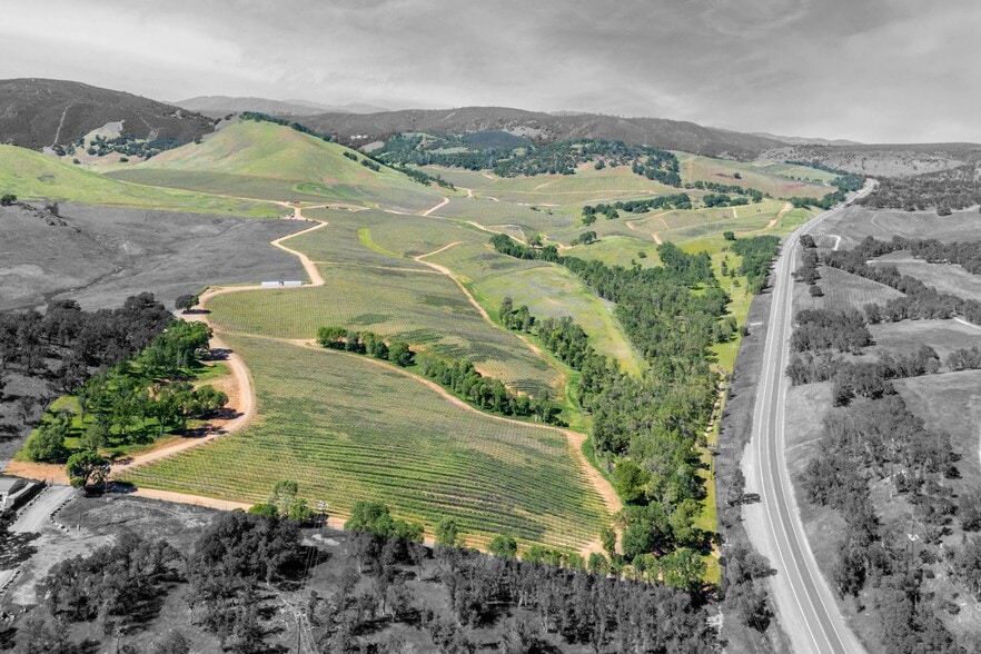 895 CA-53 hwy, Clearlake, CA for sale - Building Photo - Image 2 of 17