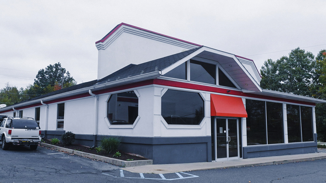 7340 Fairlane Village Mall, Pottsville, PA for sale Building Photo- Image 1 of 1