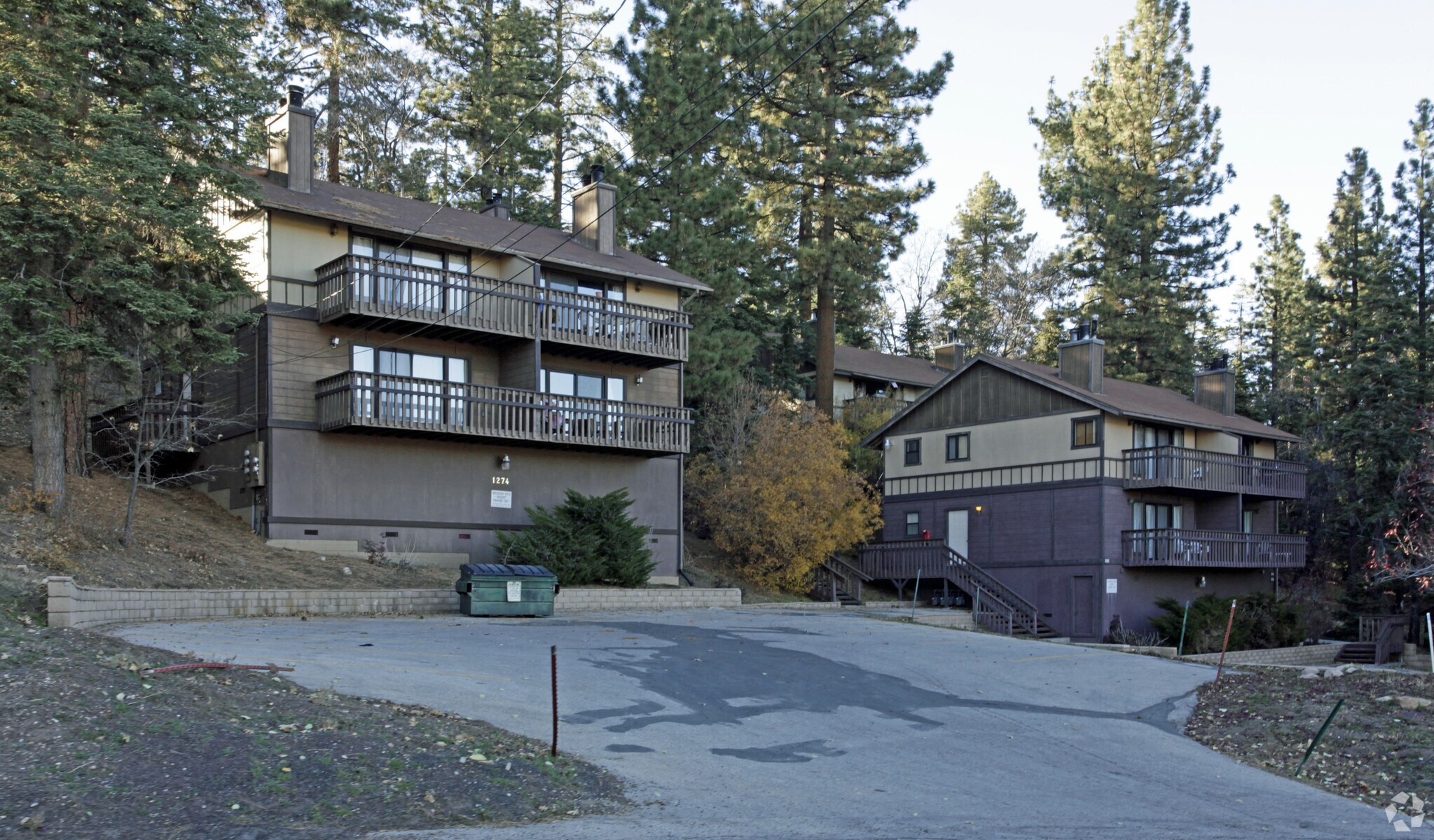 1288 Clubview Dr  