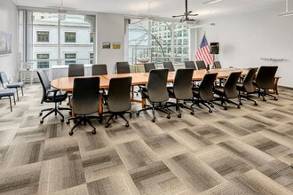 208 Columbia St, Seattle, WA for lease Building Photo- Image 1 of 4