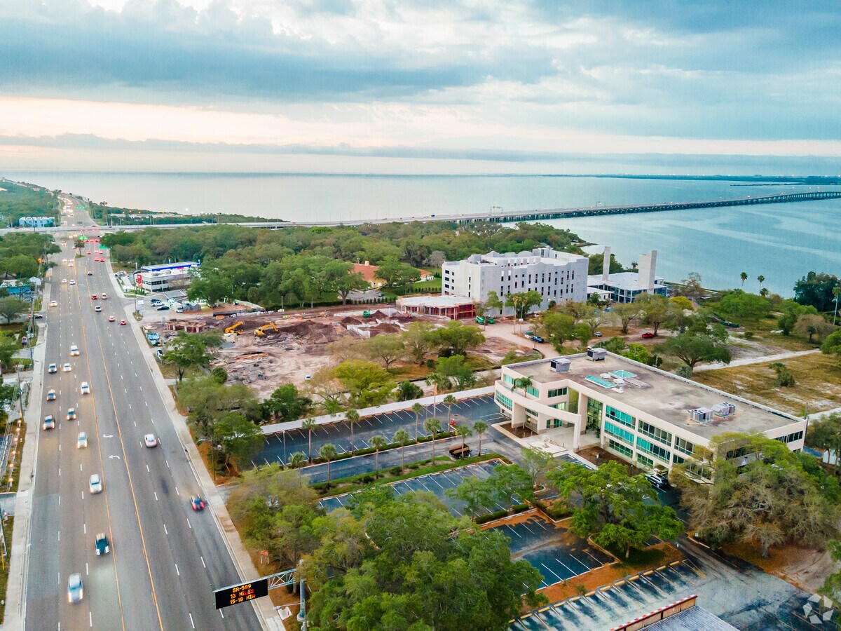 2963 Gulf to Bay Blvd, Clearwater, FL 33759 - Waters Edge Office Center
