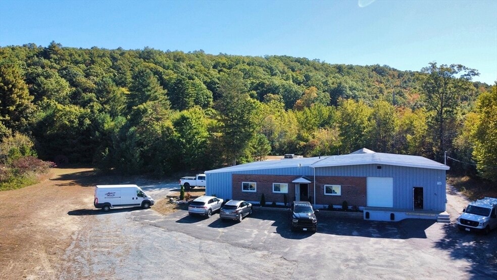 45 Bethany Rd, Monson, MA for sale - Building Photo - Image 2 of 32