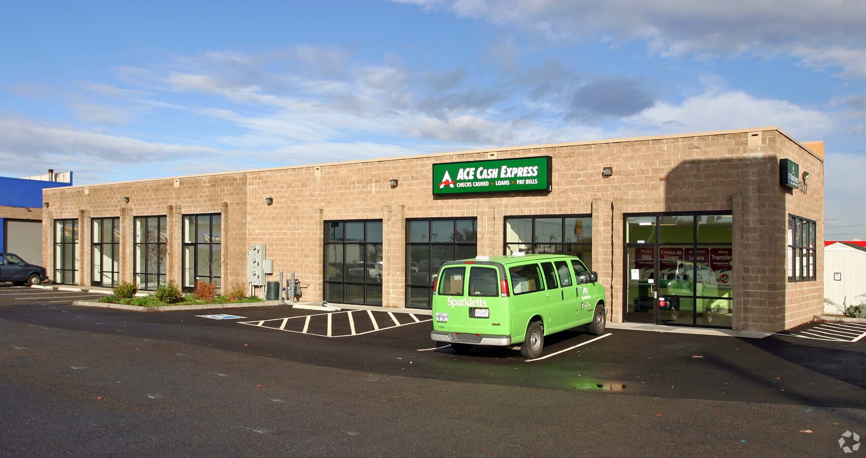 1537 Auburn Way N, Auburn, WA 98002