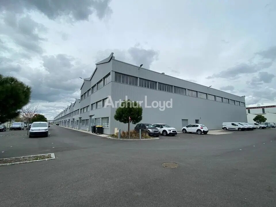 Office in Reims for lease Building Photo- Image 1 of 6