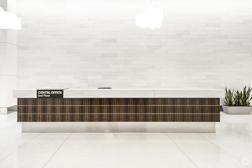 750 N Saint Paul St, Dallas, TX for lease - Lobby - Image 3 of 38