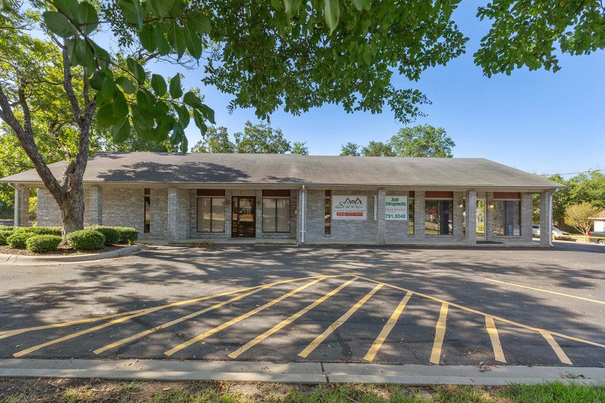 1915 W Avenue M, Temple, TX for sale - Primary Photo - Image 1 of 1