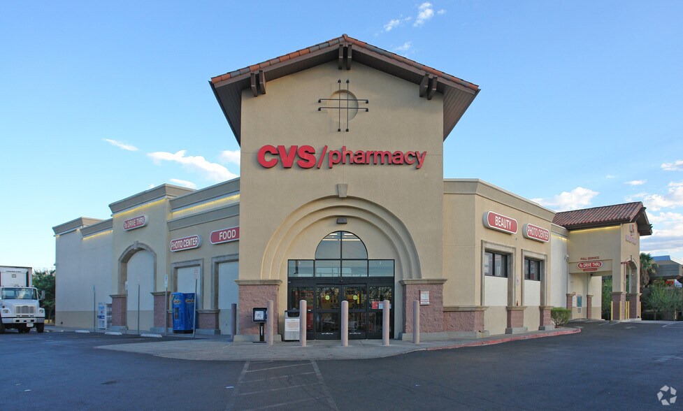 4800 W Charleston Blvd, Las Vegas, NV for lease - Primary Photo - Image 1 of 4