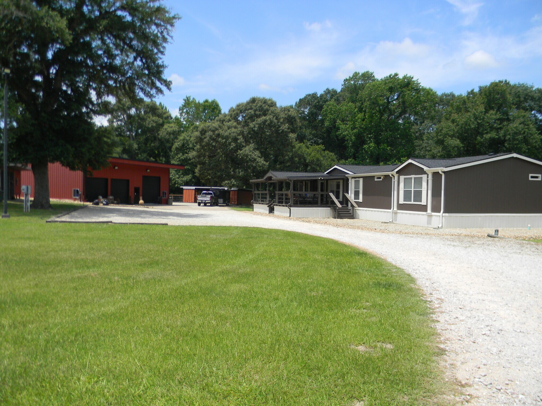 20327 Roberts Cemetery Rd., Hockley, TX 77447