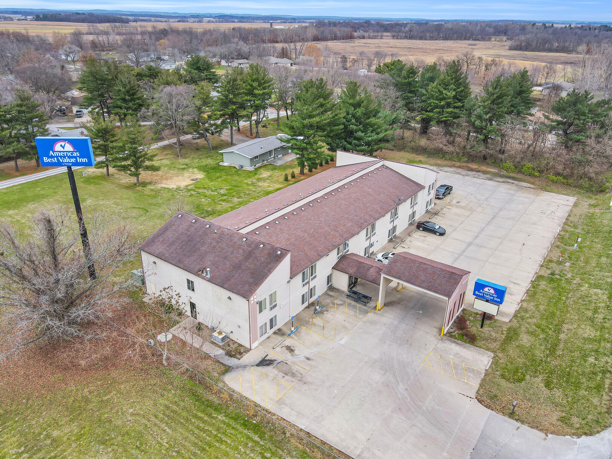9918 Grand Ave, Beardstown, IL for sale Building Photo- Image 1 of 1