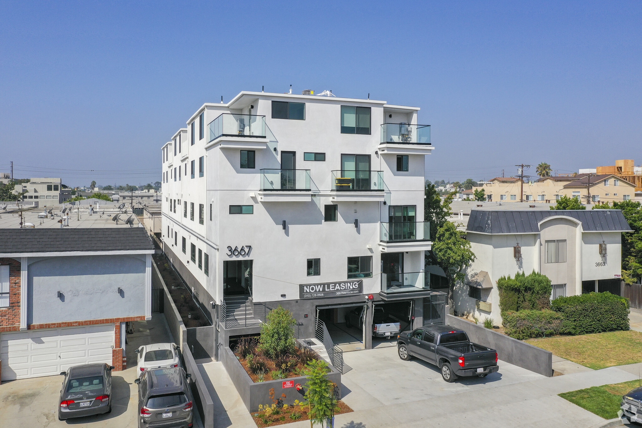 3667 Mentone Ave, Los Angeles, CA for sale Primary Photo- Image 1 of 22