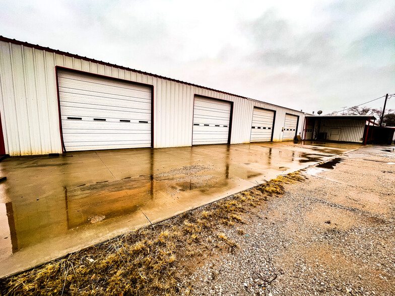 405 S Main St, Medford, OK for sale - Primary Photo - Image 1 of 1