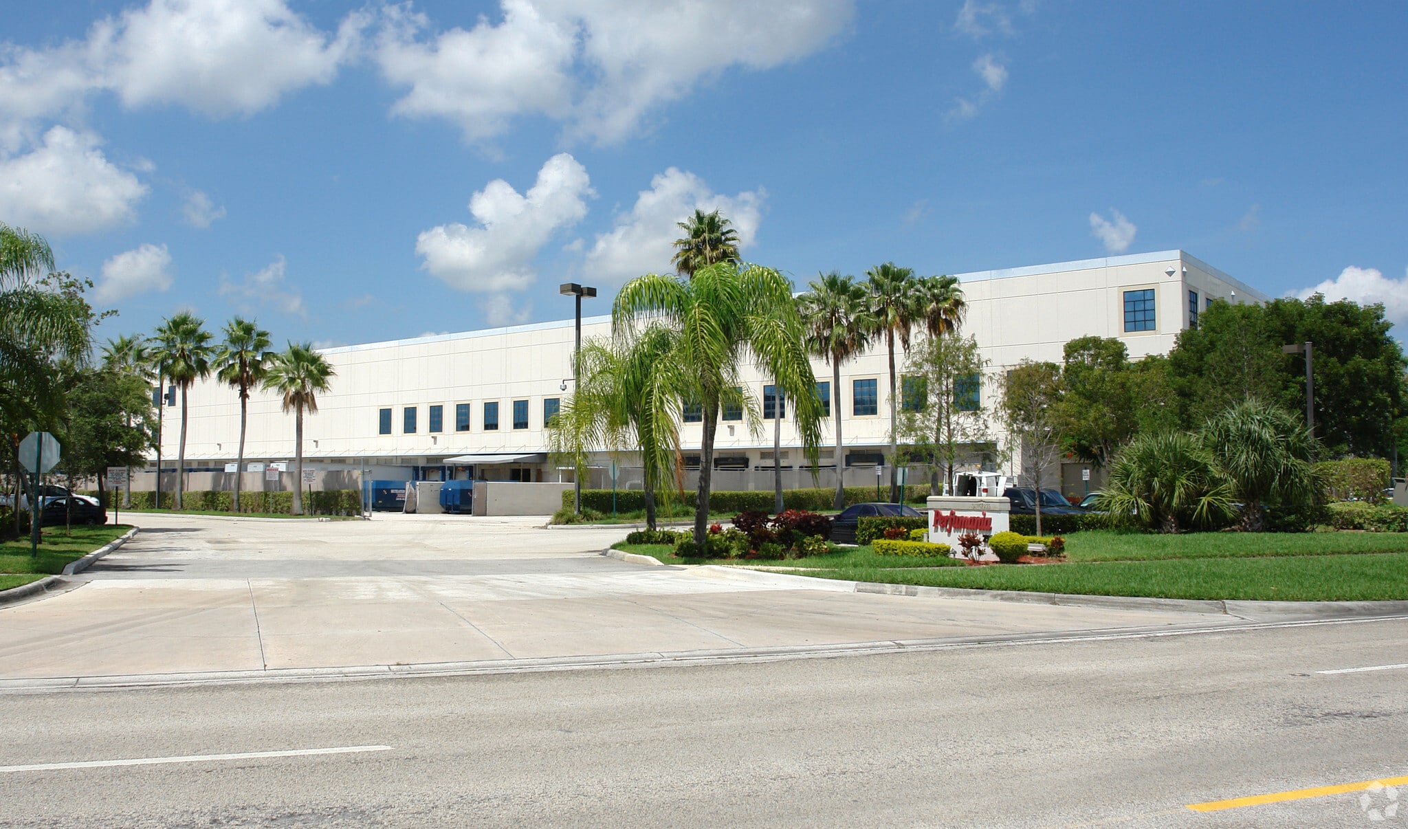 251 International Pky, Sunrise, FL for lease Primary Photo- Image 1 of 17