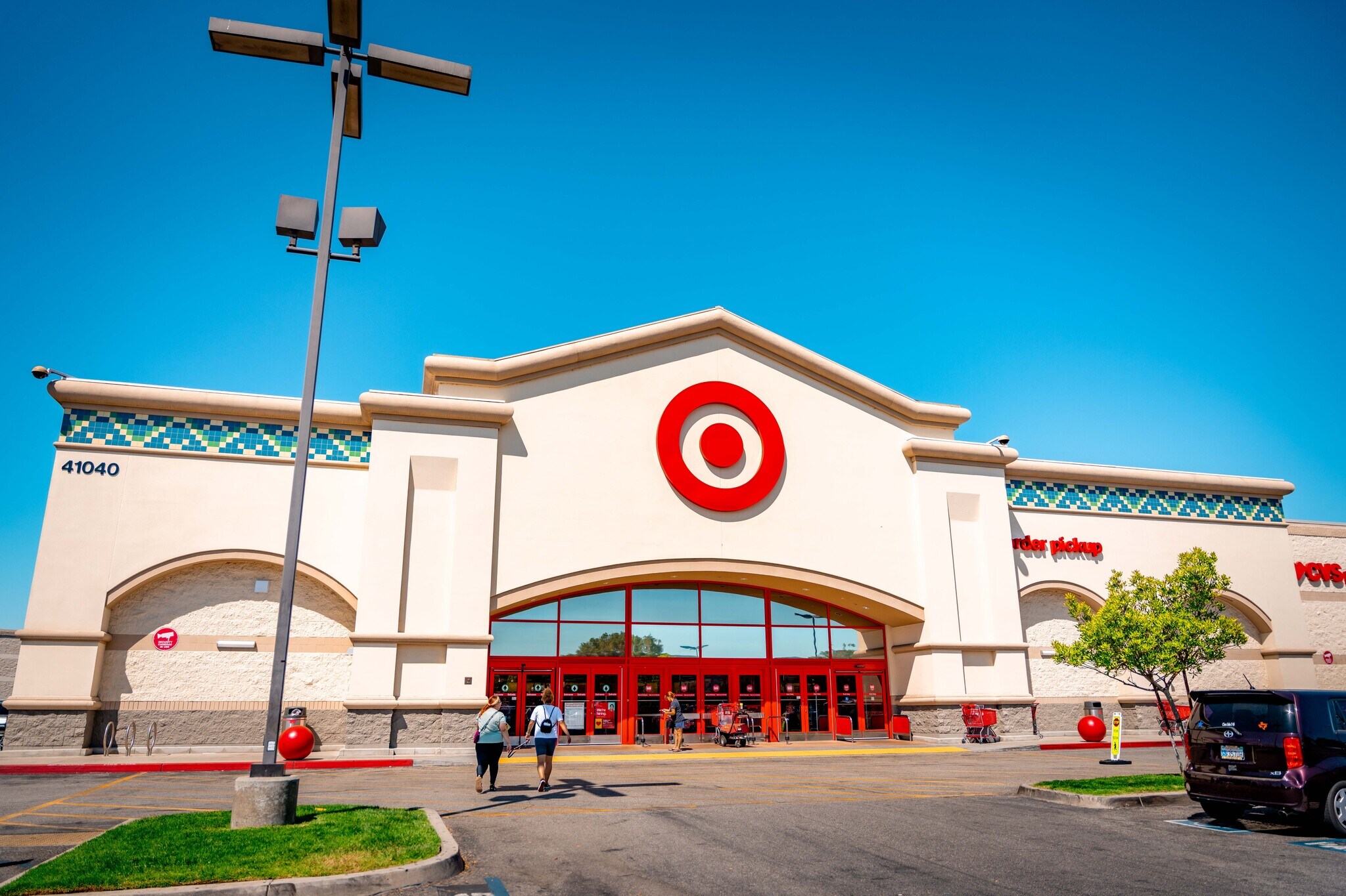 40930-41090 California Oaks Rd, Murrieta, CA for lease Building Photo- Image 1 of 160