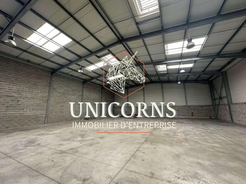 Industrial in Toulouse for lease - Interior Photo - Image 2 of 5