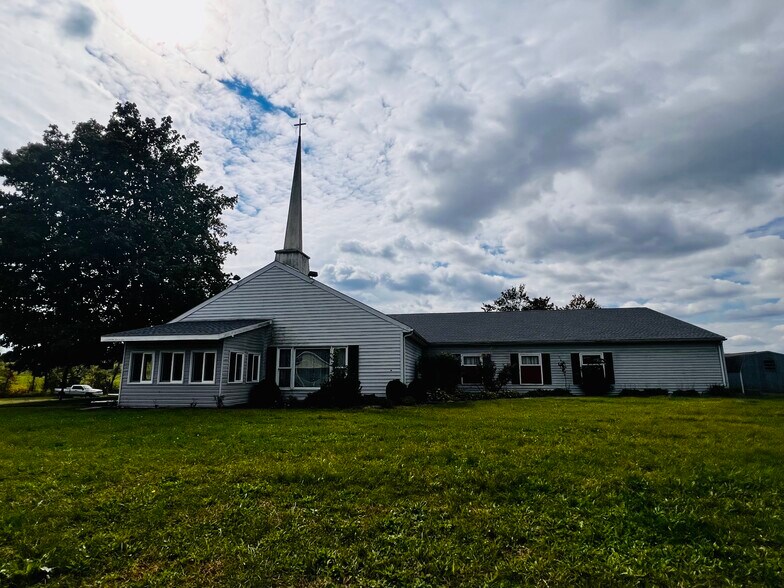 1214 Big Mount Rd, Dover, PA for sale - Building Photo - Image 1 of 1