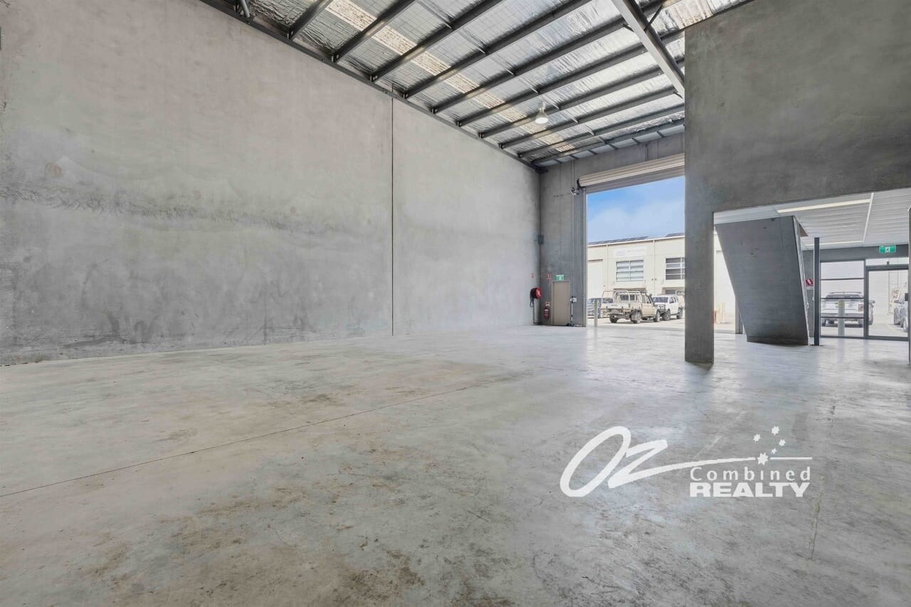 17 Bellevue St, South Nowra, NSW 2541 - Unit 3 - - Interior Photo - Image 1 of 4
