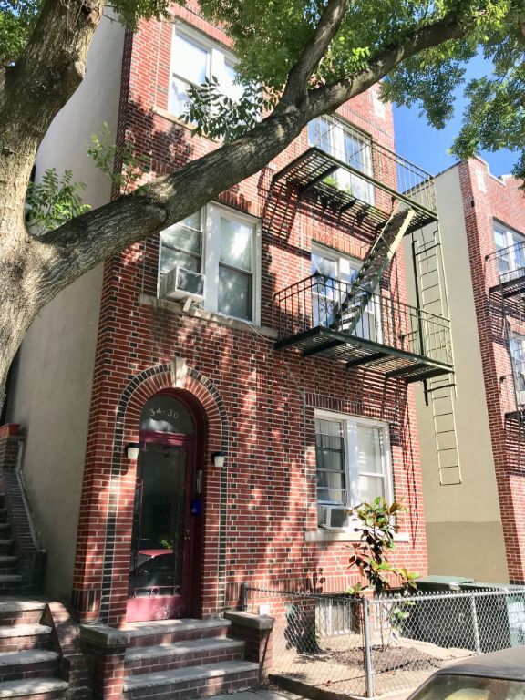 3430 28th St, Astoria, NY for sale Primary Photo- Image 1 of 1