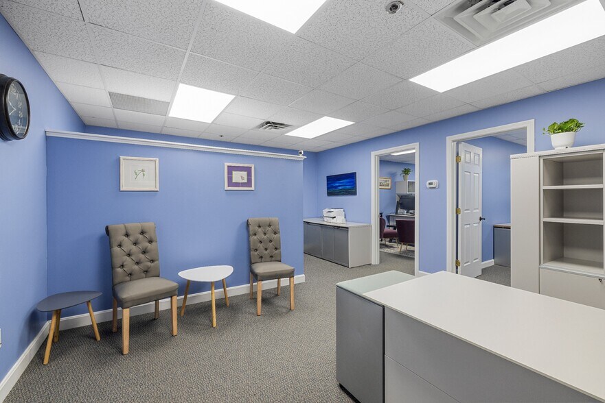 10 Cedar St, Woburn, MA for sale - Building Photo - Image 2 of 16